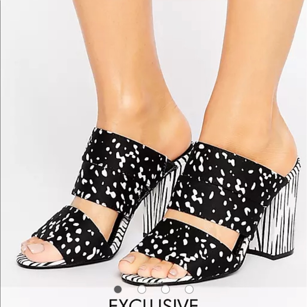 Brand new unworn heeled sandals